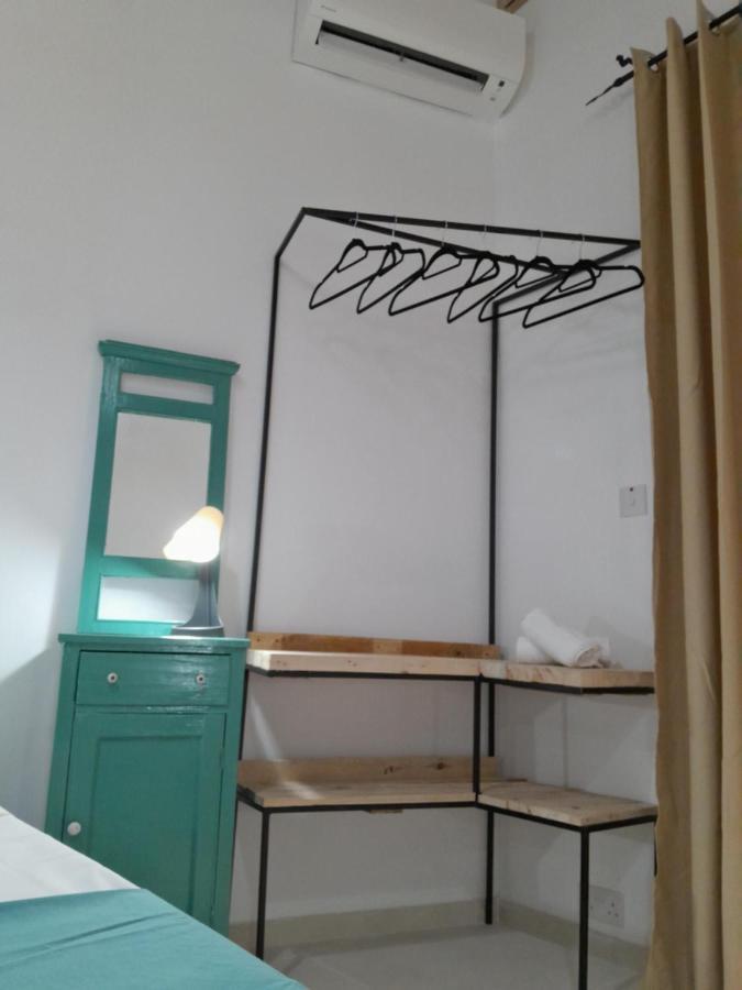 Limestone Suites Слима Екстериор снимка